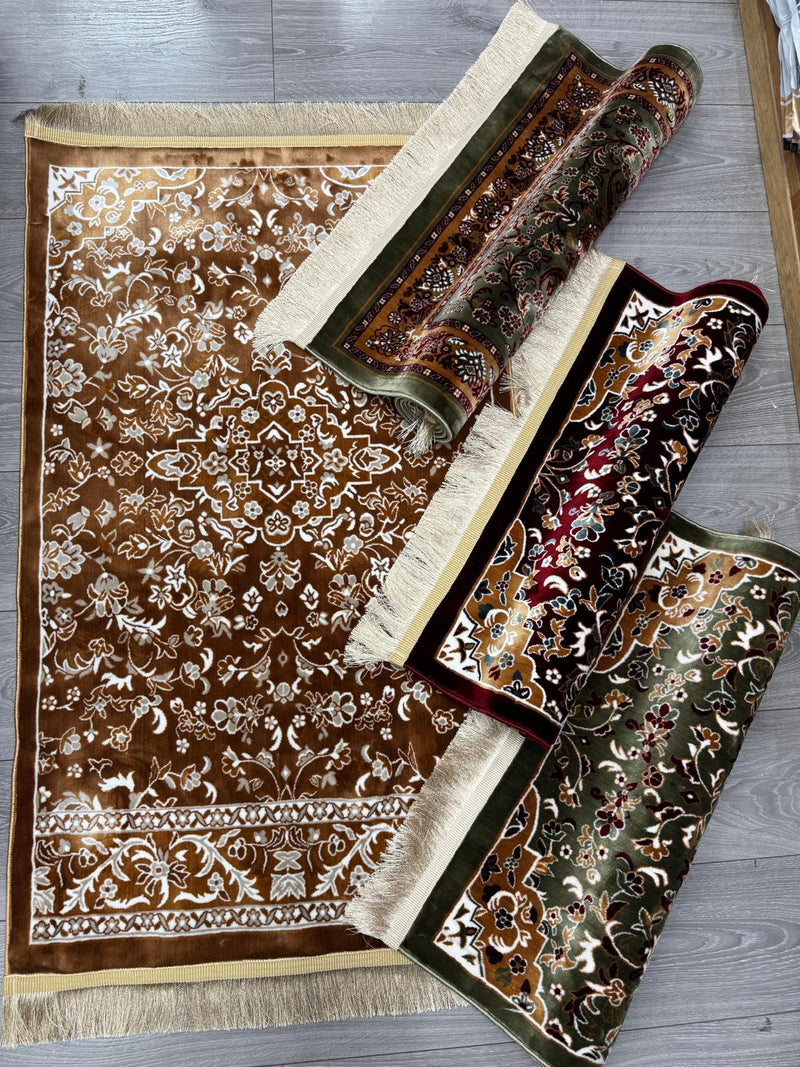 luxurious Carpet Prayer Mat