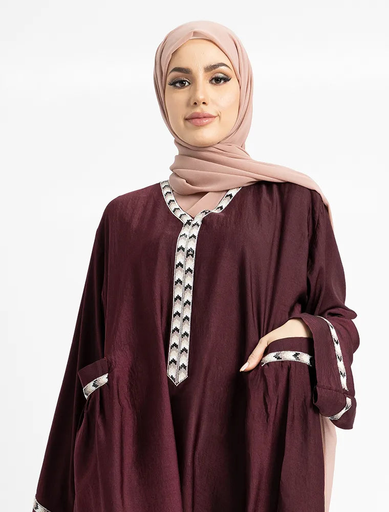 Plum Wajiha Abaya
