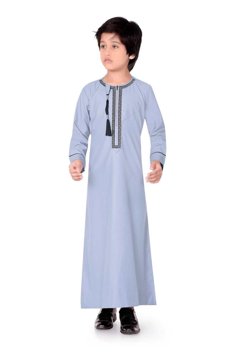 light grey embroidered Omani thobe for boys with a black tassel detail By Zamzam