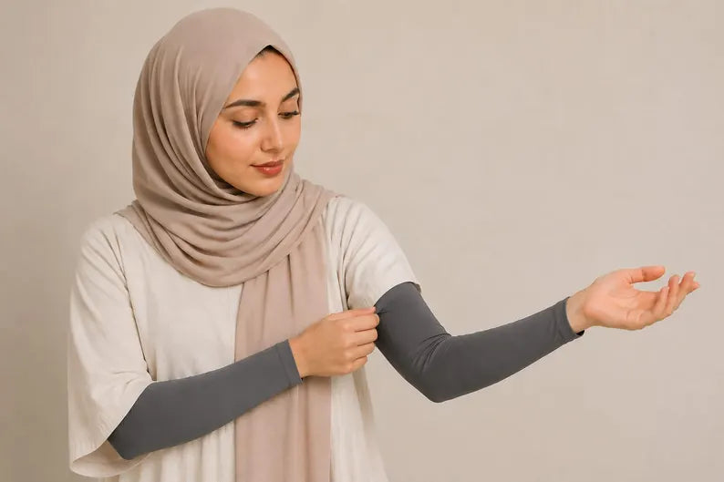 Elegant Turlu 1 pair Arm Sleeve with/without button Cover comfy stretch Women